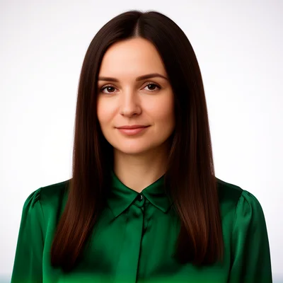 Алина Максимова